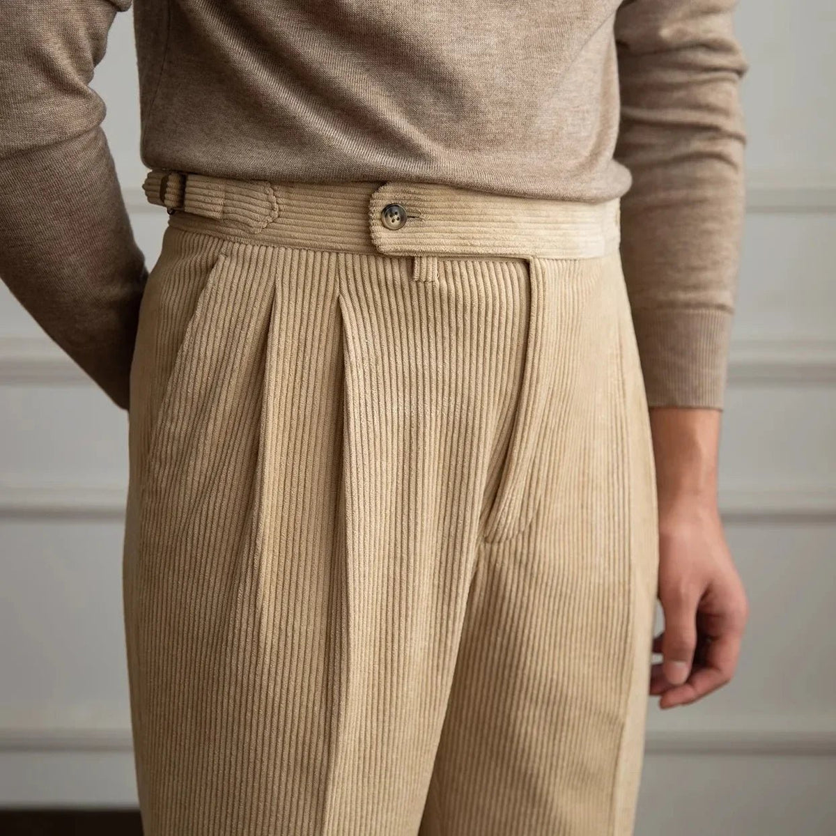Men's High-Waisted Pleated Corduroy Trousers - Cream
