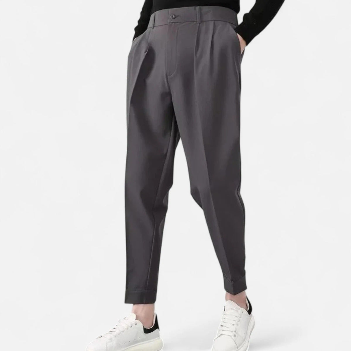 Men's Pleated Cropped Trousers