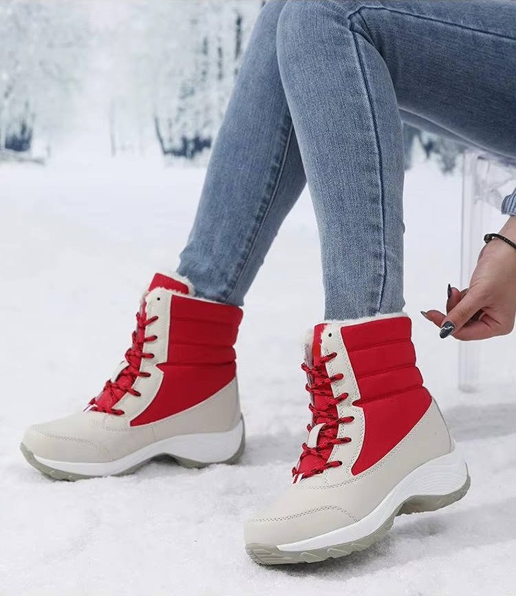 Women's Faux Leather Ankle Snow Boots - Red
