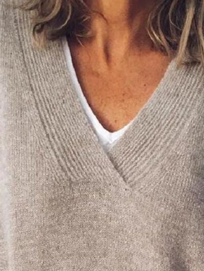 Women's Oversized V-Neck Jumper