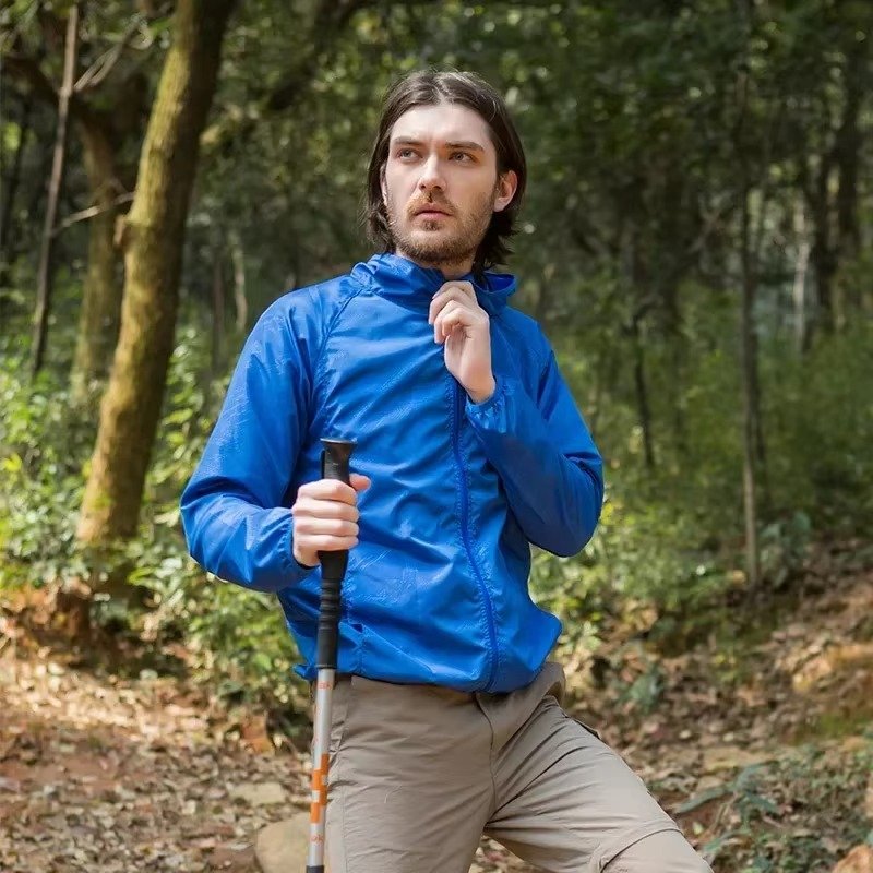 Men's Packable Hooded Windbreaker