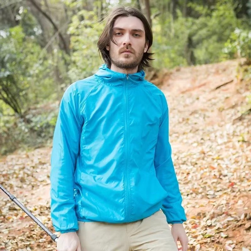 Men's Packable Hooded Windbreaker