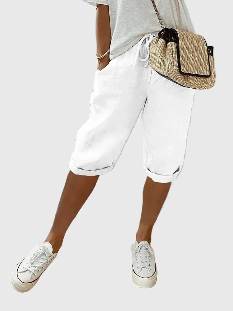Women's Cropped Capri Trousers - White