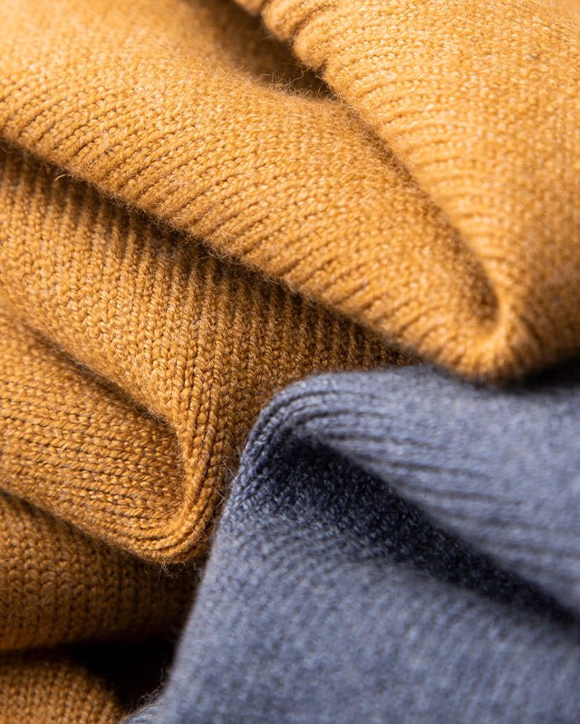 Men's V-Neck Wool Jumper
