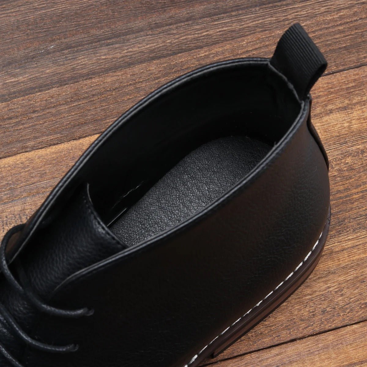 Men's Leather Chukka Boots