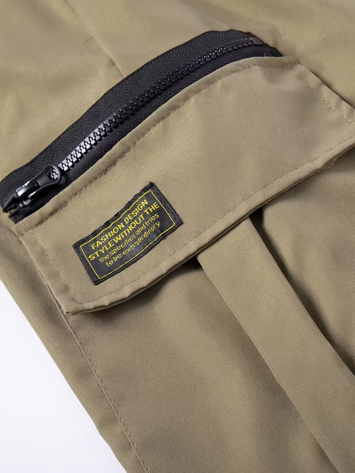 Men's Straight-Fit Cargo Trousers