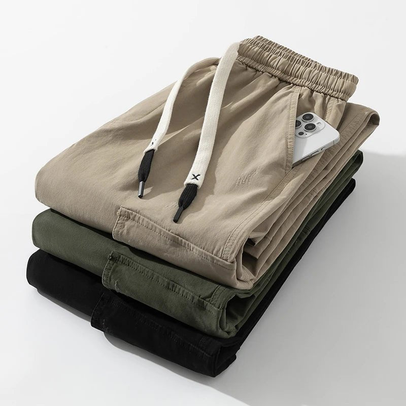 Men's Wide-Leg Cargo Trousers