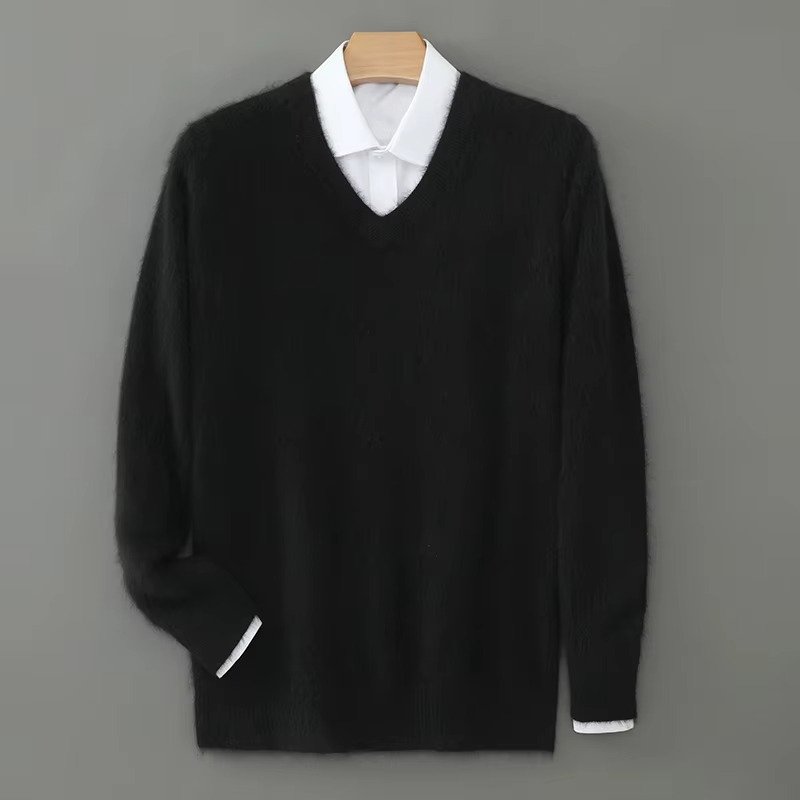 Men's V-Neck Jumper - black