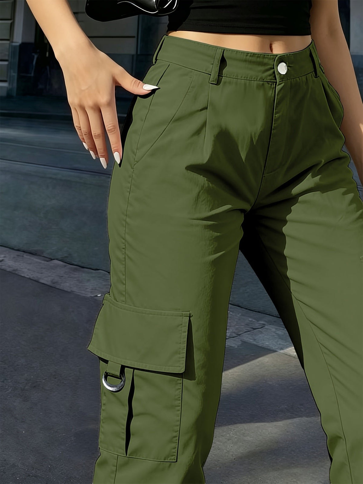 Women's High-Waisted Wide-Leg Cargo Trousers