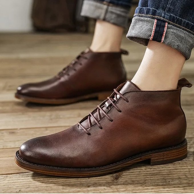 Men's Leather Chukka Boots
