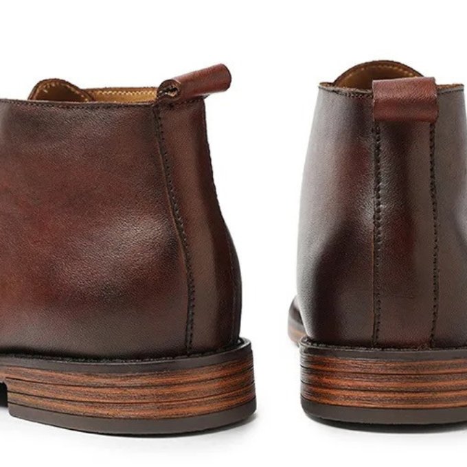 Men's Leather Chukka Boots