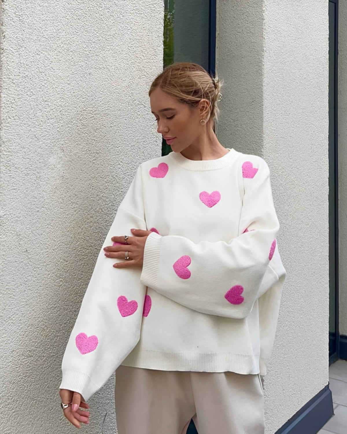 Women's Heart-Print Oversized Jumper - White-Pink Hearts