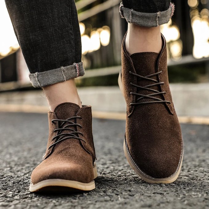Men's Suede Chukka Boots