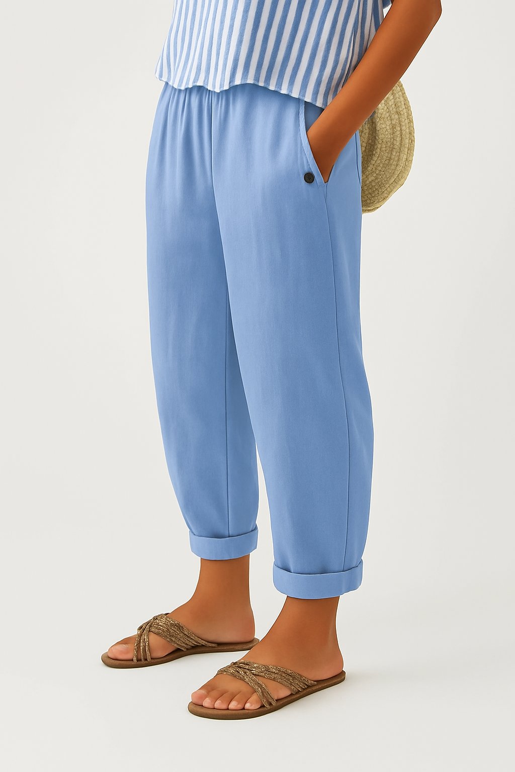 Women's Linen Cropped Trousers - Light Blue